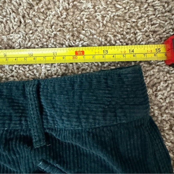 American Eagle Women’s Green Corduroy High Rise A Line Skirt Size 6 - Picture 2 of 7